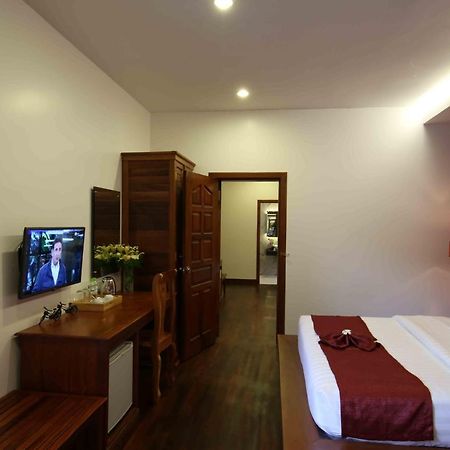 Holy Angkor Deluxe Hotel Siem Reap Exterior foto