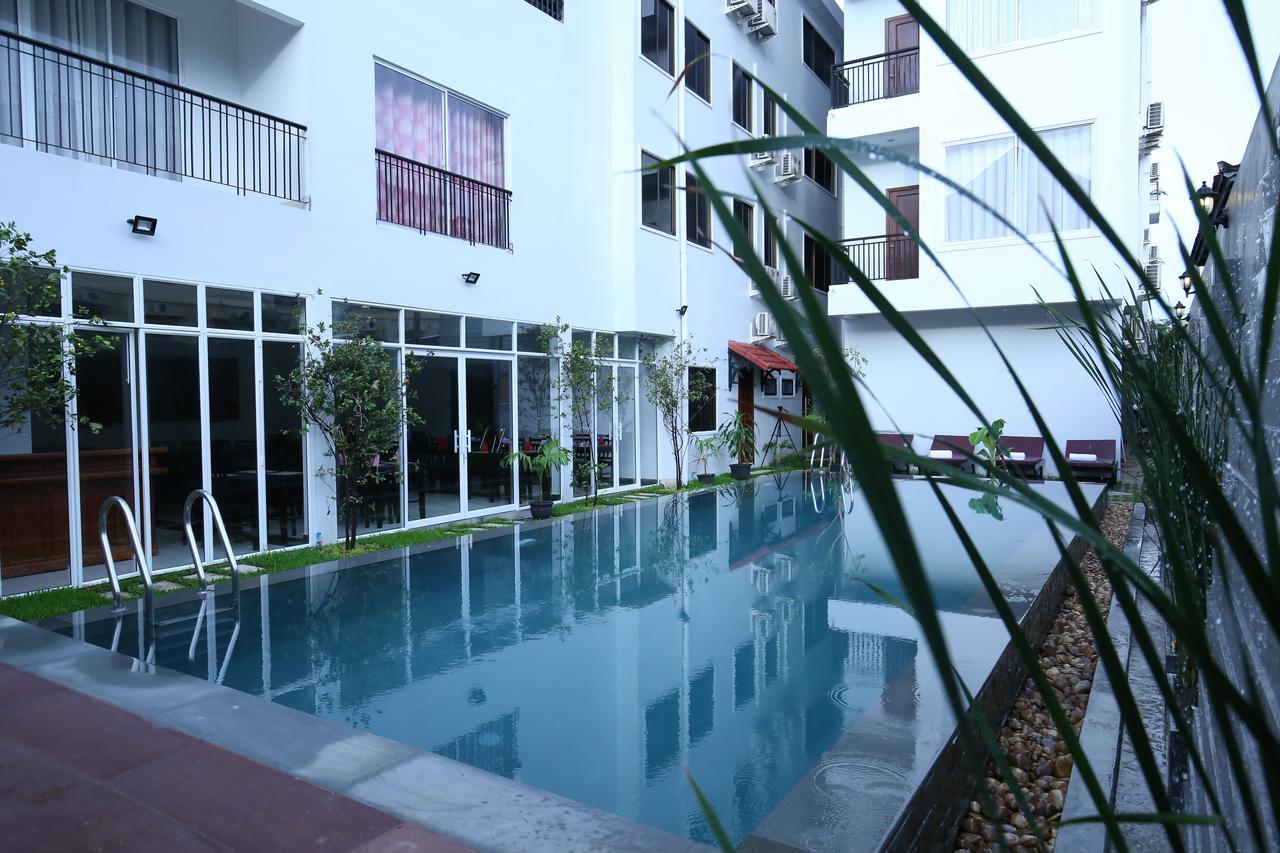 Holy Angkor Deluxe Hotel Siem Reap Exterior foto